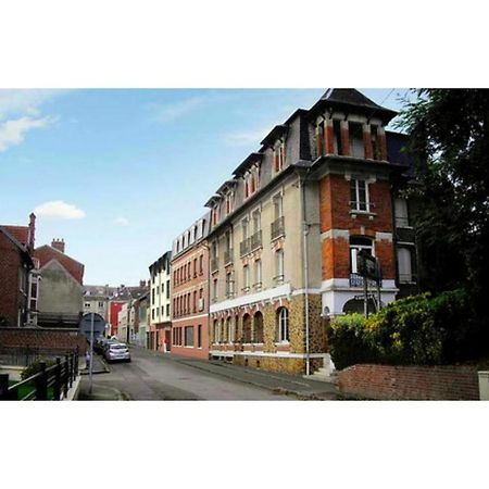 Auberge Des Remparts 佩罗讷 外观 照片